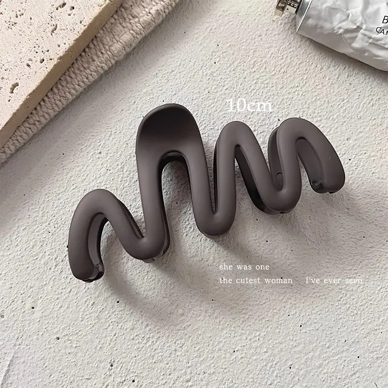 High-Grade Wave Shark Hair Clip for Women