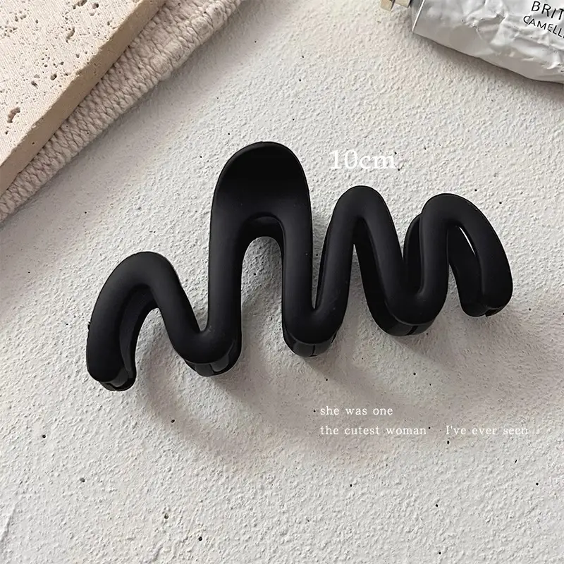 High-Grade Wave Shark Hair Clip for Women