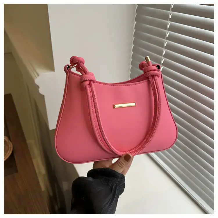 White Shoulder Bag for Women Spring New Commute — feature 28