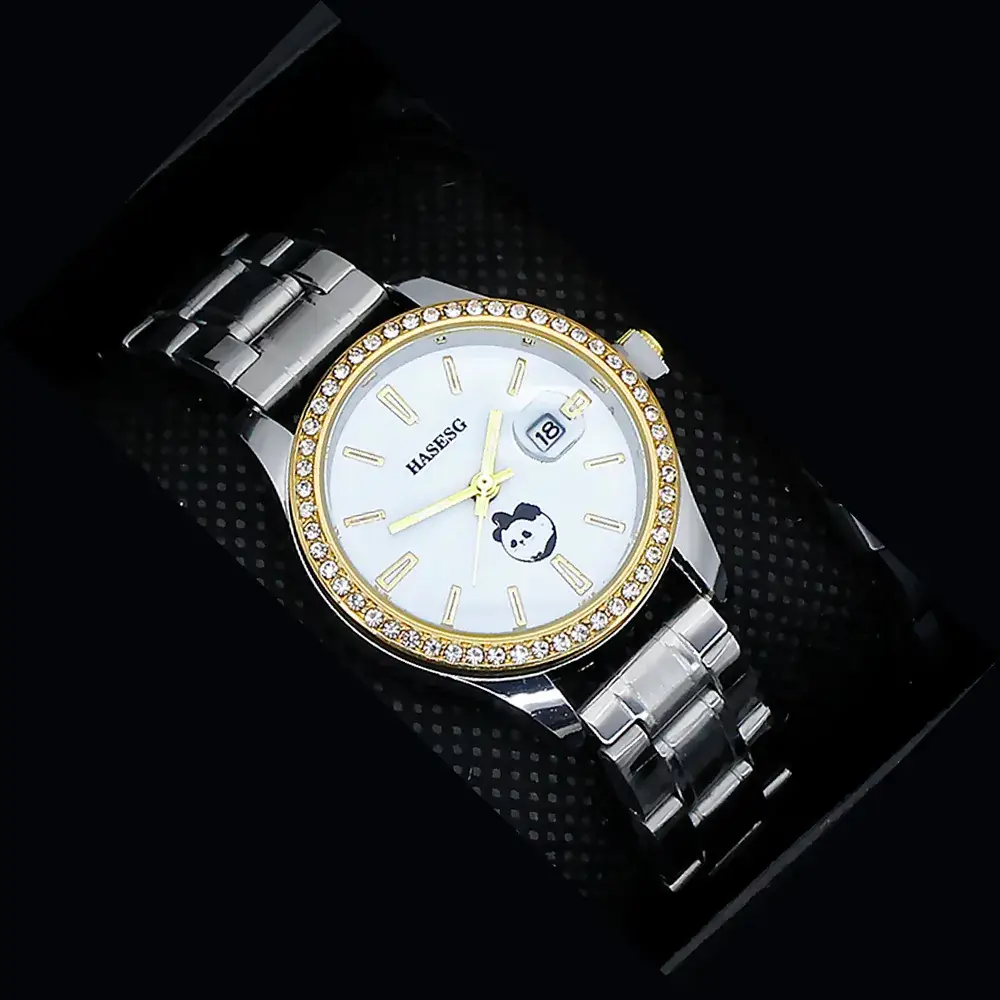 Women's Gold Quartz Watch with Diamond Band - Image 7