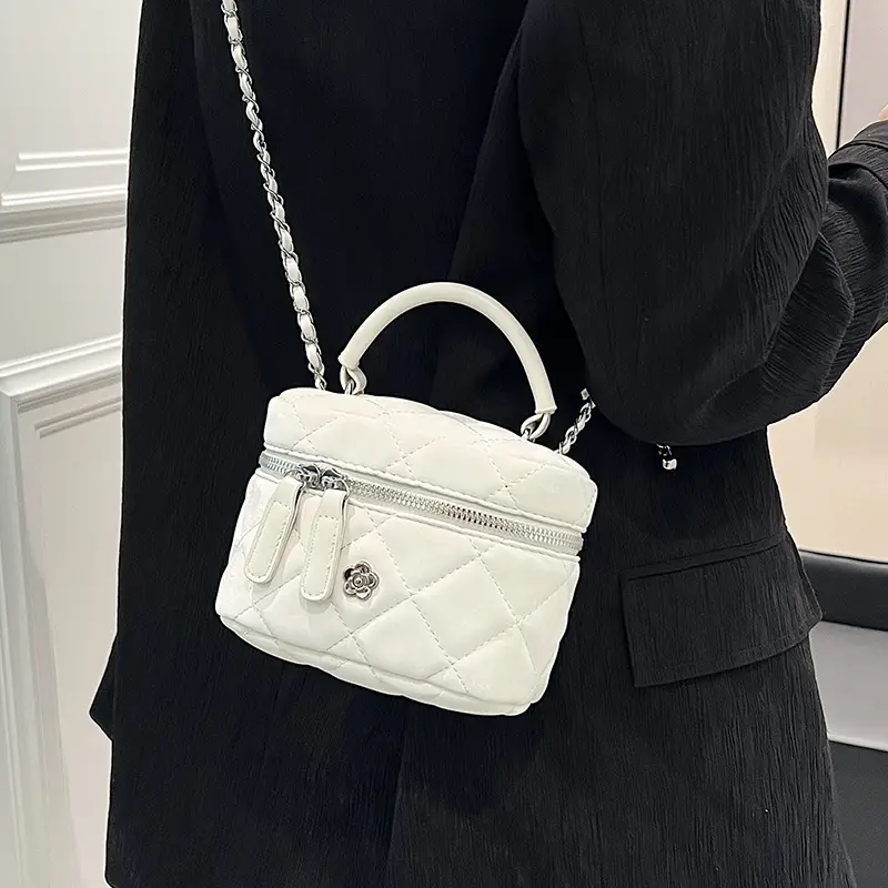 White Rhombic Chain Mini Shoulder Bag for Women