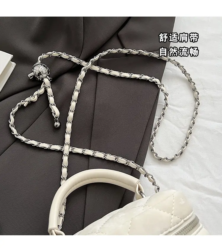 White Rhombic Chain Mini Shoulder Bag for Women — feature 3