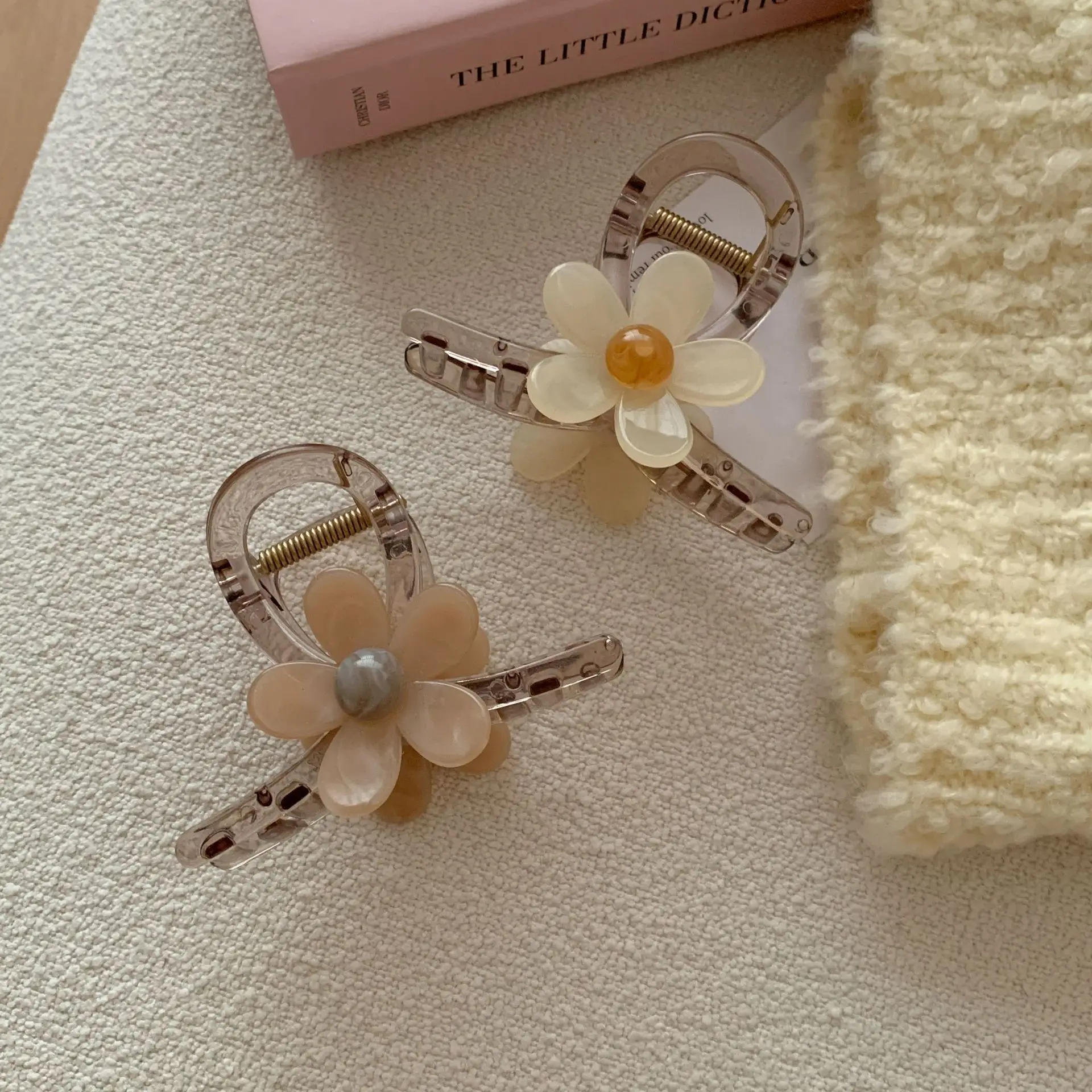 Korean Flower Hairpin for Women Medium Clip - Image 5
