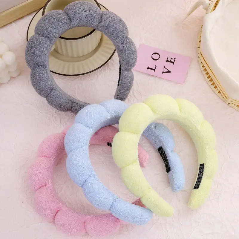 Mint Cloud Headband for Women Face Wash & Hair Accessories - Image 9