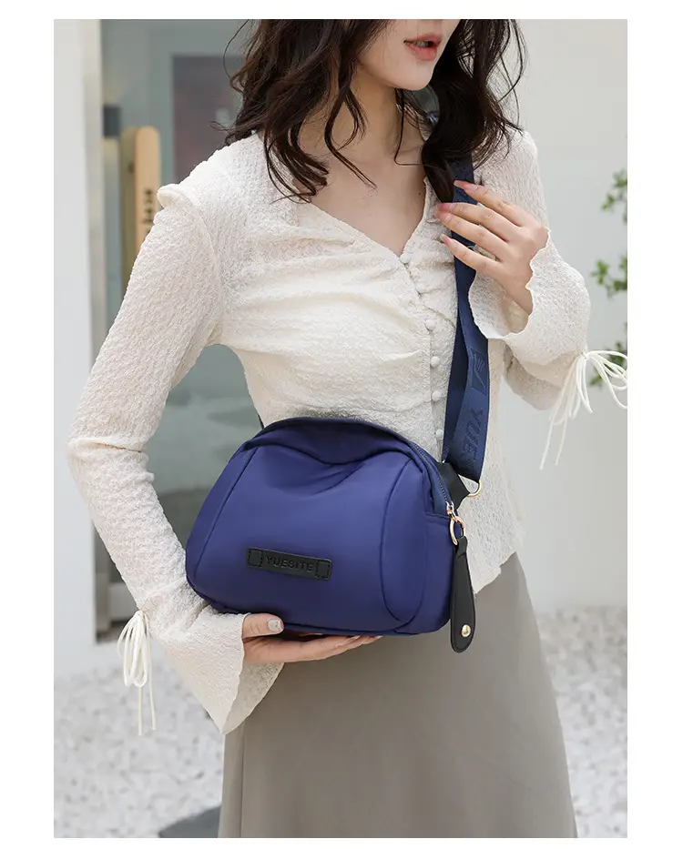 2024 Women's Large Capacity Shell Bag Beige Shoulder Crossbody Commuting — feature 17