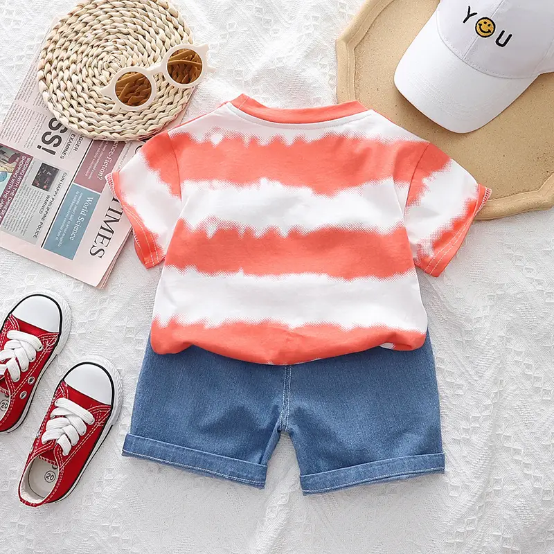 Kids T-shirt Shorts Set with Printed Design - Image 6