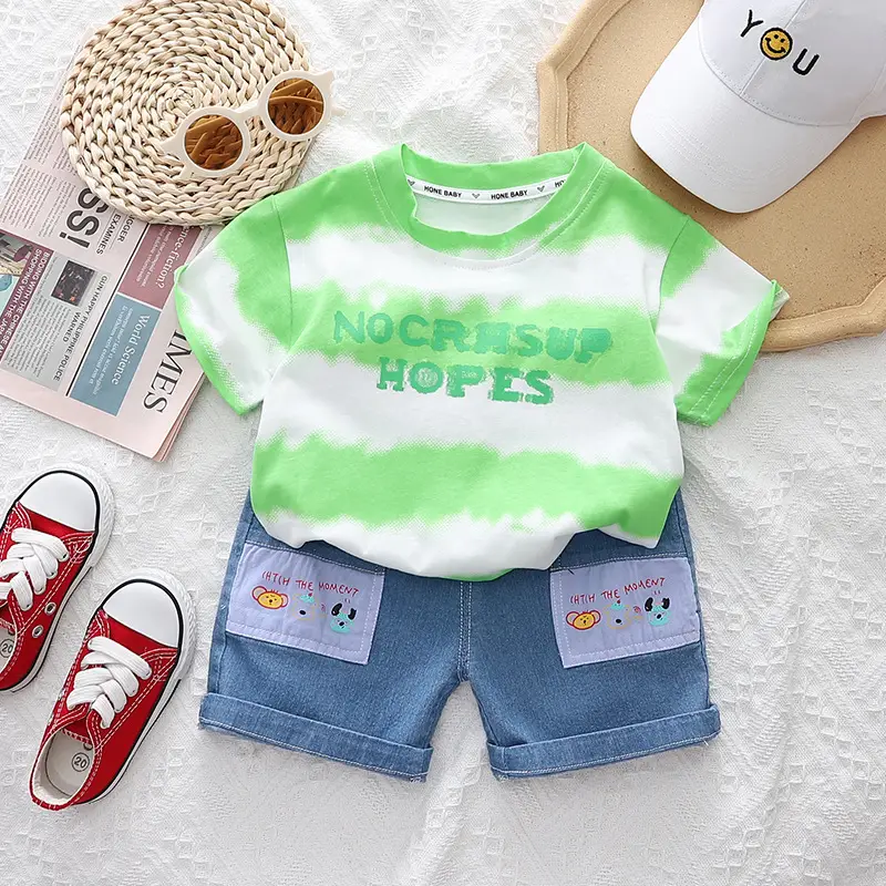Kids T-shirt Shorts Set with Printed Design - Image 3