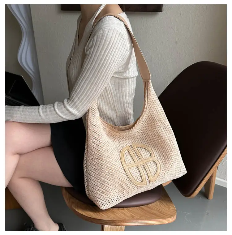 Women Retro Casual Shoulder Bag 2023 Autumn — feature 14