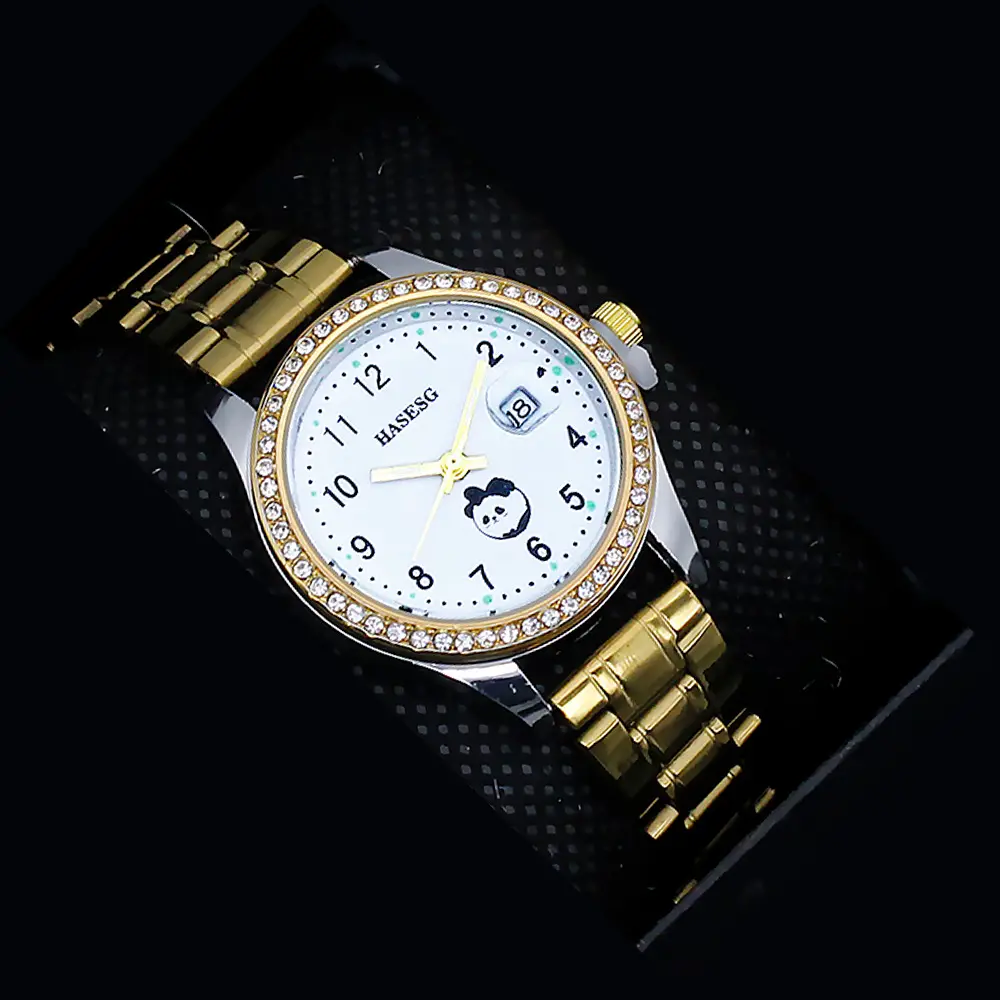 Women's Quartz Watch with Gold Dial Steel Strap — feature 17