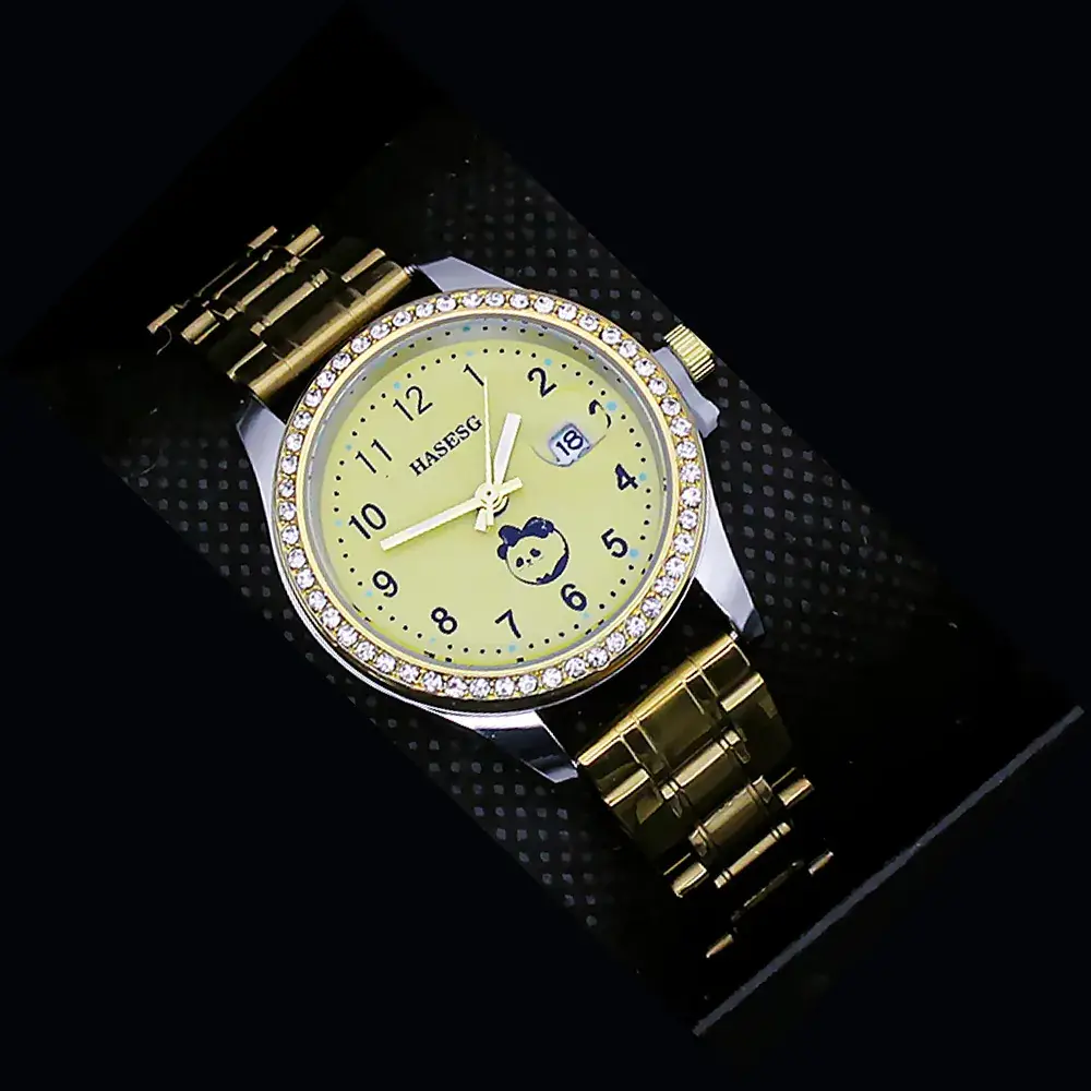 Women's Quartz Watch with Gold Dial Steel Strap - Image 12