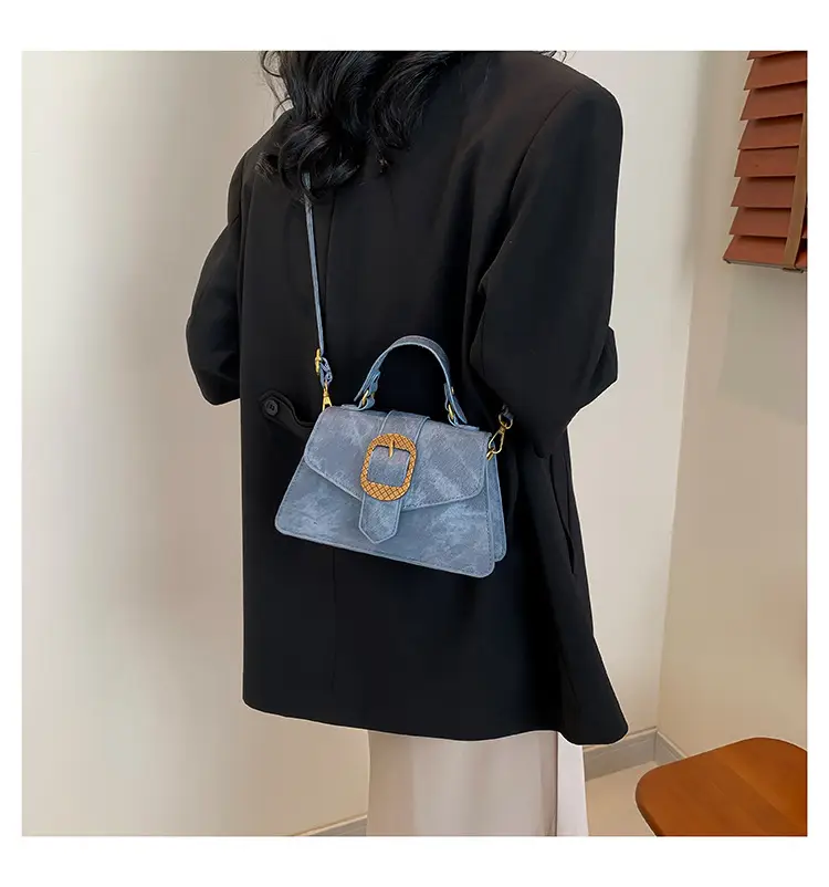 Elegant Beige Women's Shoulder Messenger Bag with Heart Charm — feature 22