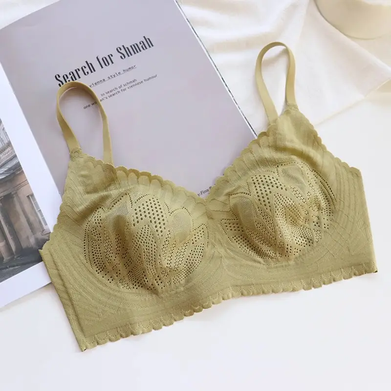 Summer lightweight seamless breathable underwear big chest small comfortable push up breast collection without steel ring lace latex bra