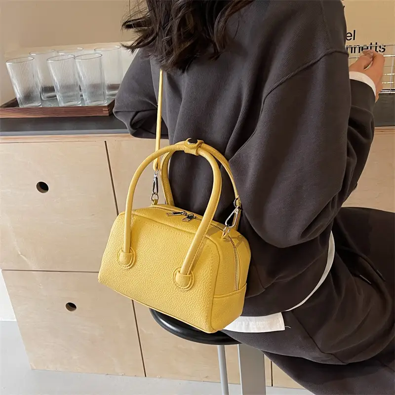 Light Blue Women's Shoulder Messenger Bag Spring Summer 2024 - Image 7