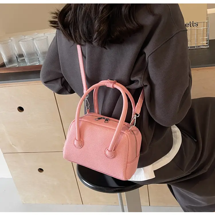 Light Blue Women's Shoulder Messenger Bag Spring Summer 2024 — feature 26
