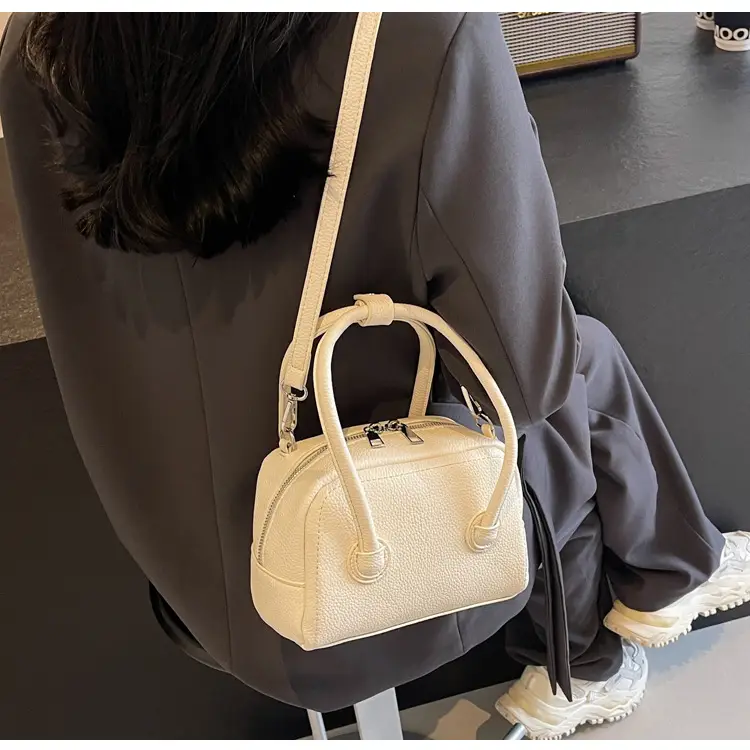 Light Blue Women's Shoulder Messenger Bag Spring Summer 2024 — feature 42