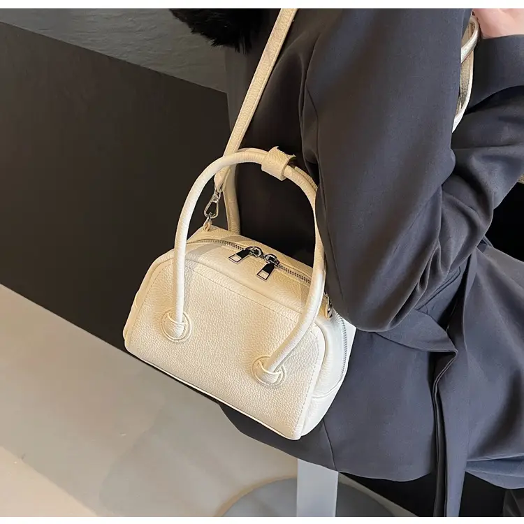 Light Blue Women's Shoulder Messenger Bag Spring Summer 2024 — feature 43