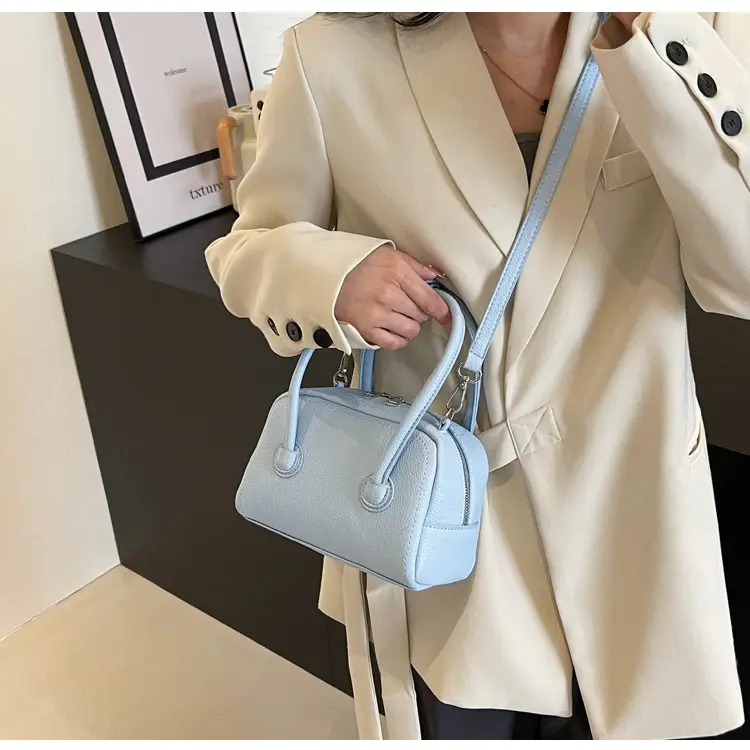 Light Blue Women's Shoulder Messenger Bag Spring Summer 2024 — feature 44