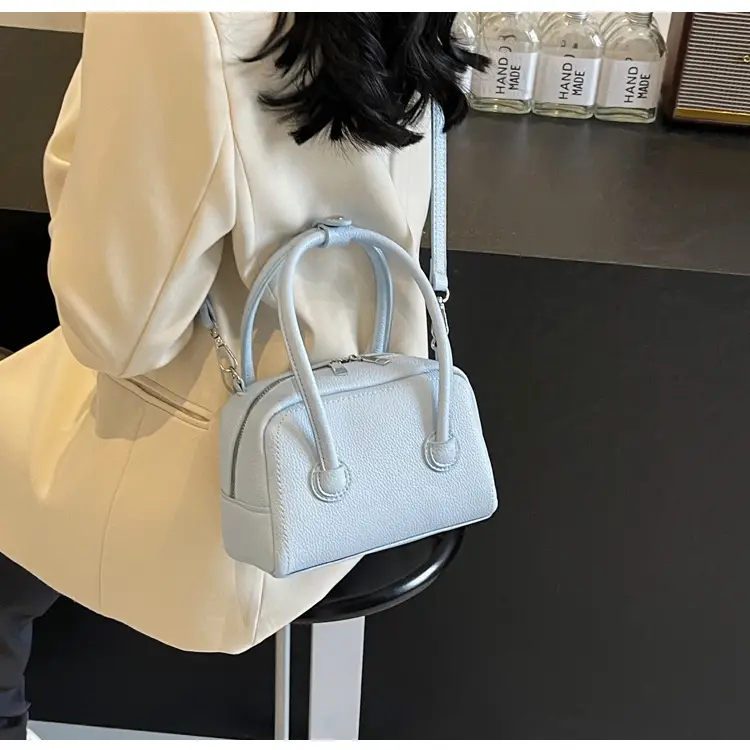 Light Blue Women's Shoulder Messenger Bag Spring Summer 2024 — feature 49