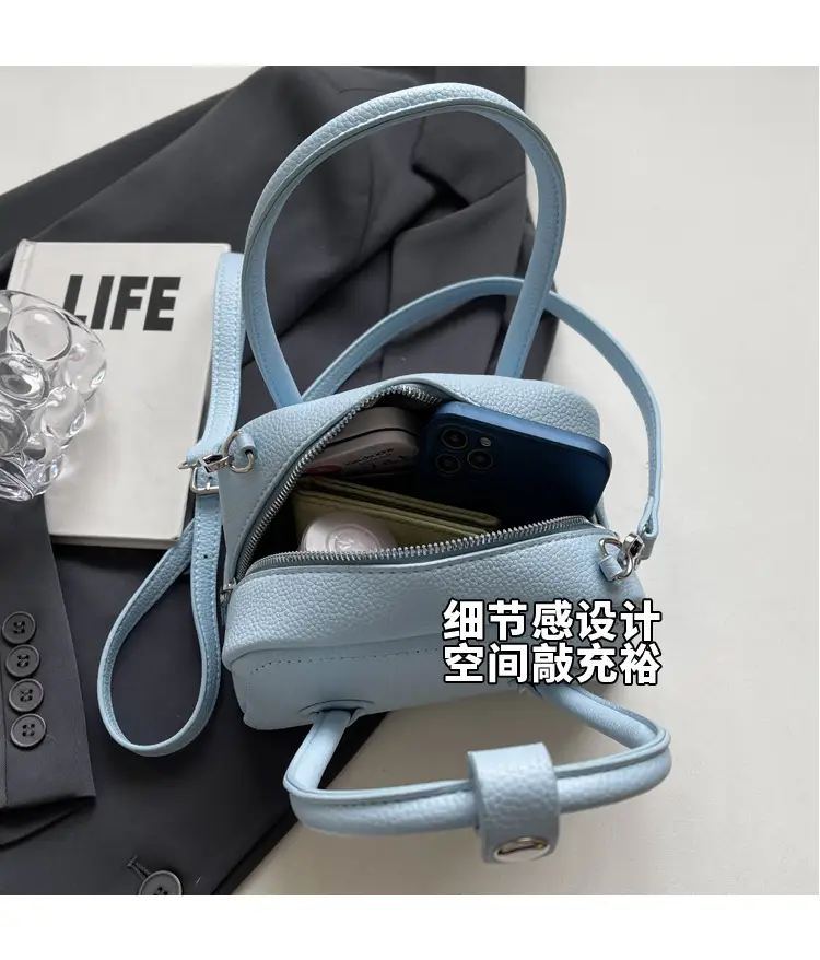 Light Blue Women's Shoulder Messenger Bag Spring Summer 2024 — feature 9