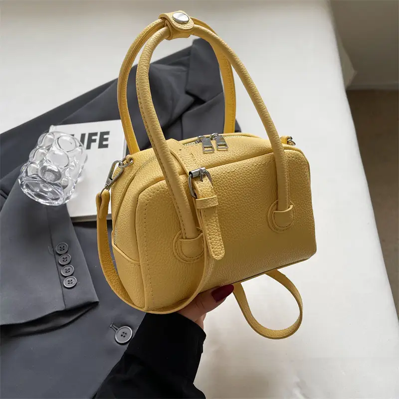 Light Blue Women's Shoulder Messenger Bag Spring Summer 2024 - Image 4