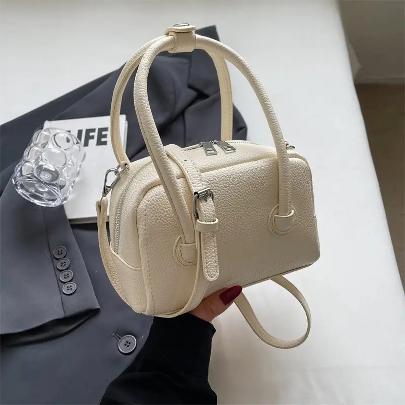 Light Blue Women's Shoulder Messenger Bag Spring Summer 2024 - Image 5