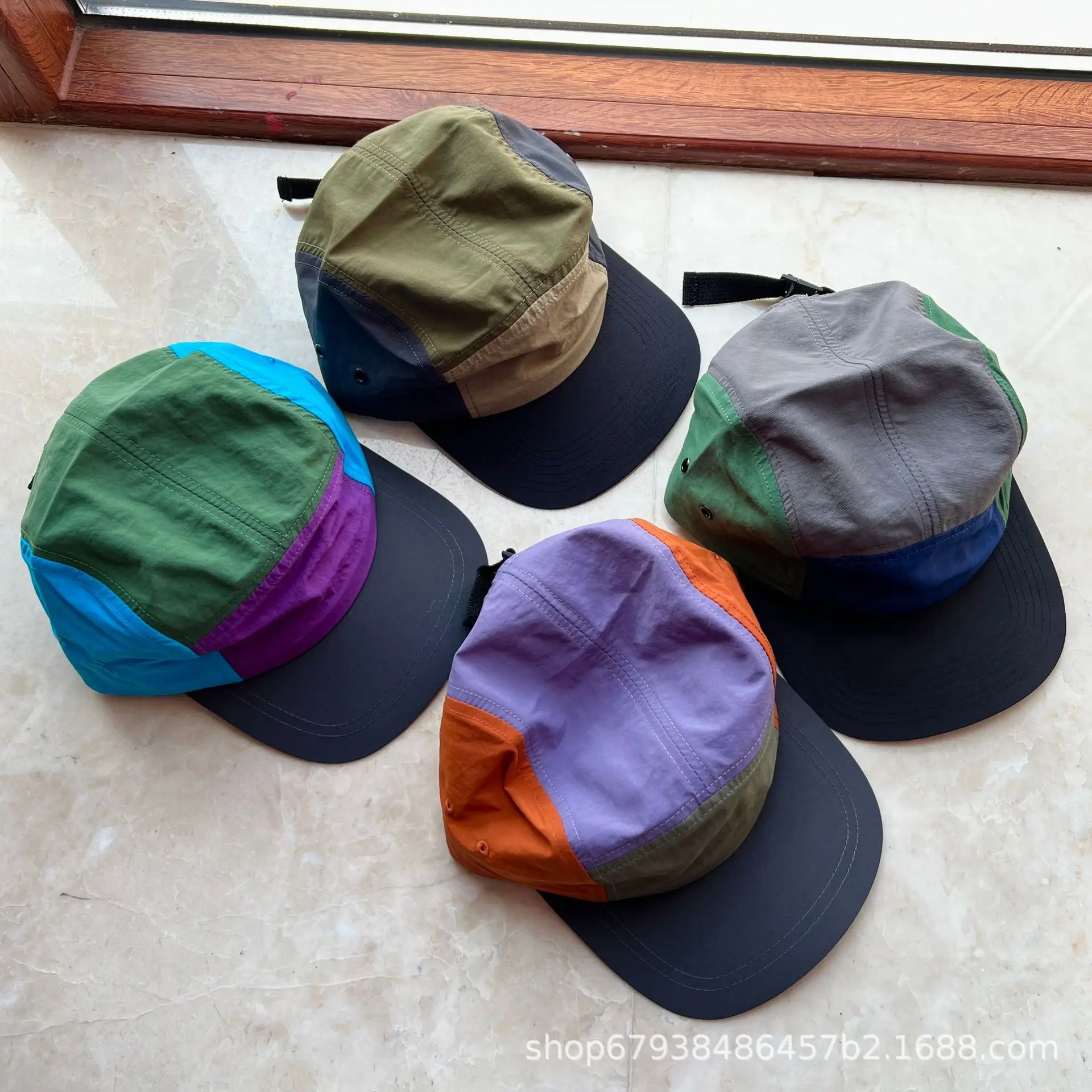 Men's Color Changing Sun Hat with Blue Green Trim — feature 2