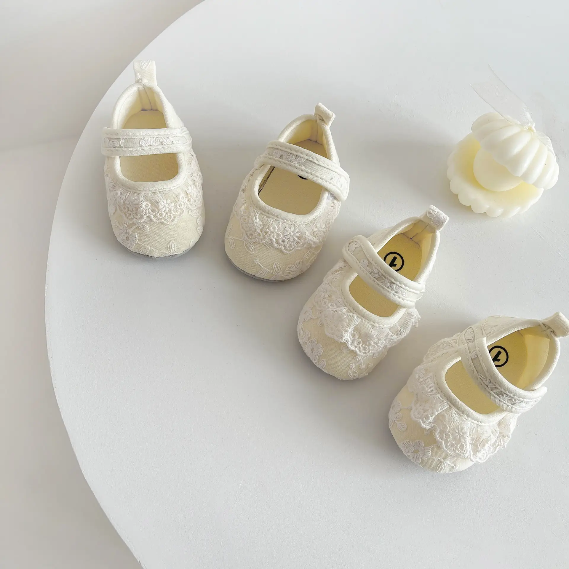 Newborn Lace Baby Shoes White Non-Slip Floor