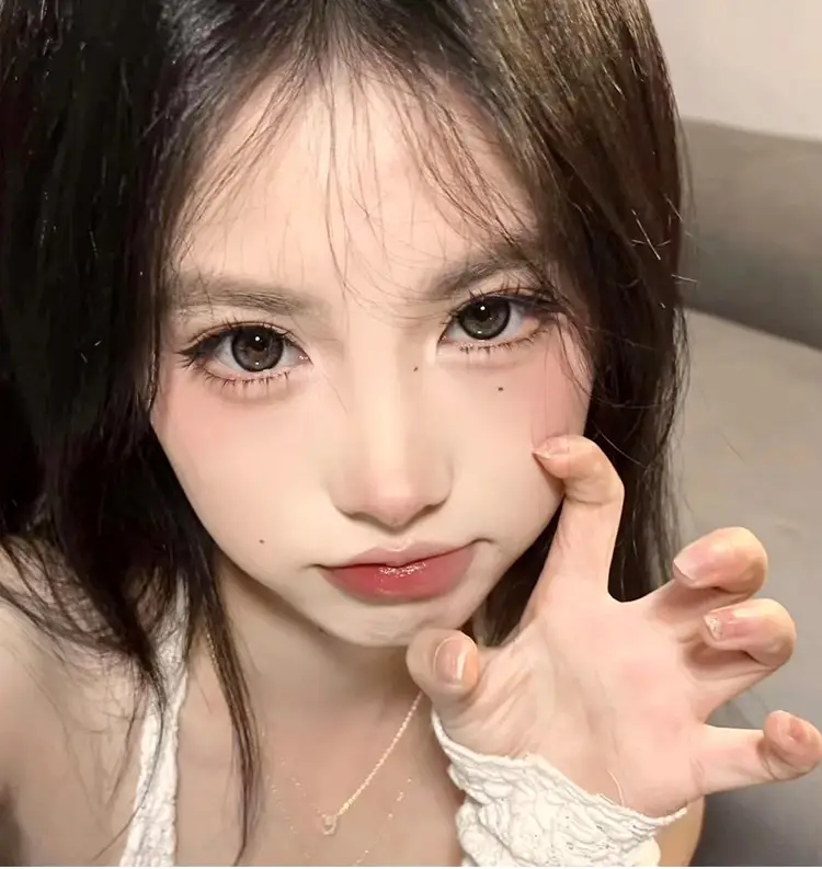 Cute Ciliary Shangpin Lazy Eyelash Natural Single Cluster Segmented — feature 1