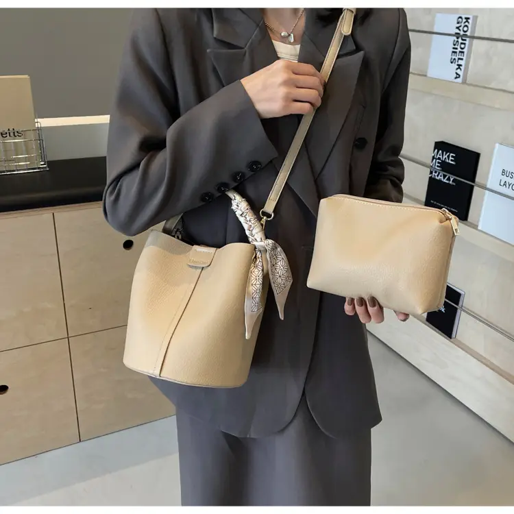 Black Leather Bucket Bag for Women Casual Shoulder Crossbody — feature 13