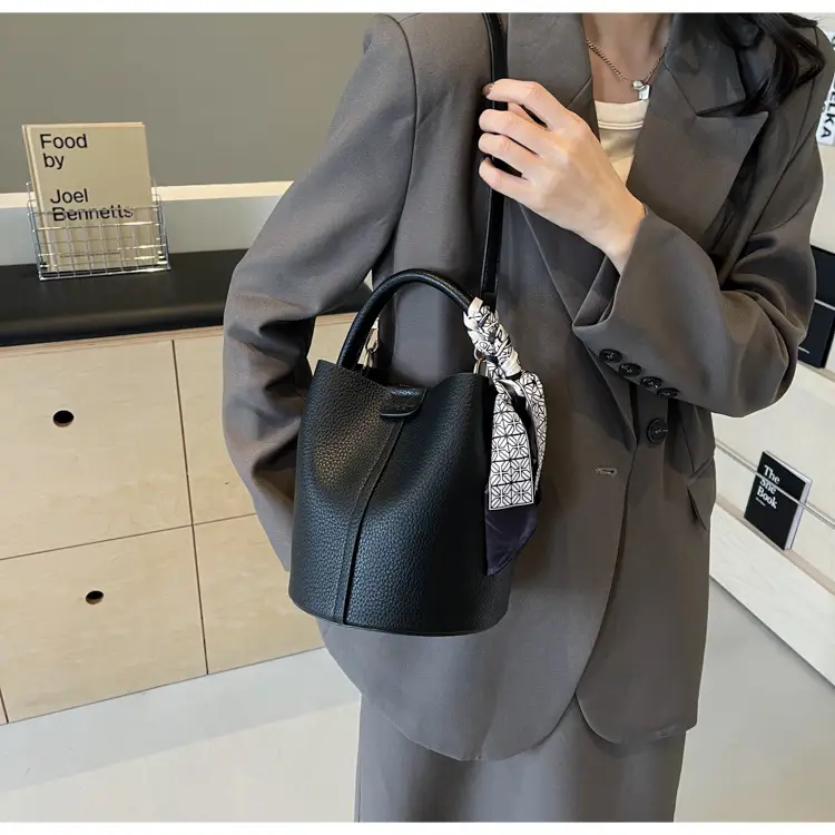 Black Leather Bucket Bag for Women Casual Shoulder Crossbody — feature 14