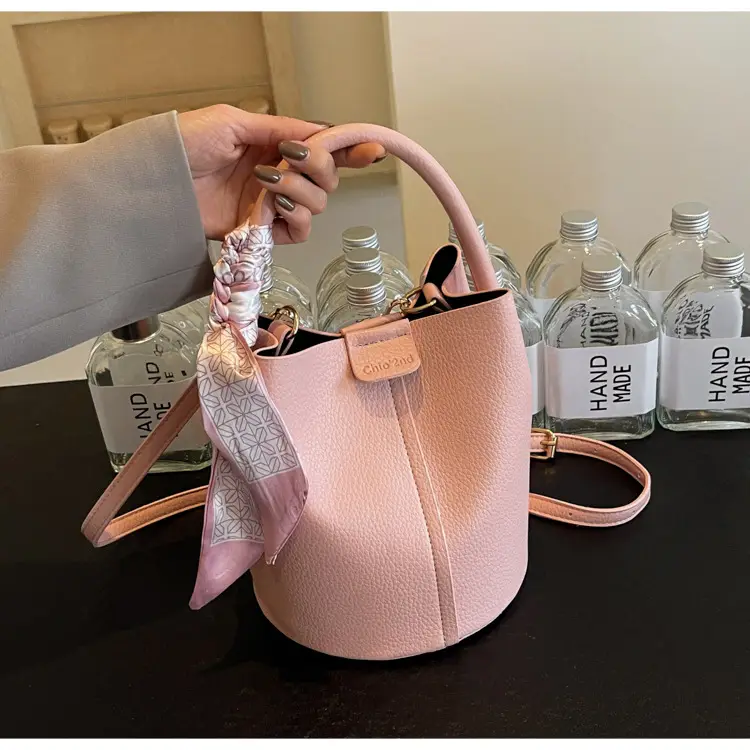 Black Leather Bucket Bag for Women Casual Shoulder Crossbody — feature 15