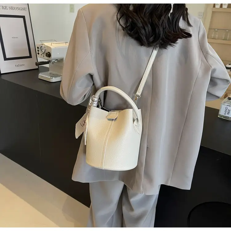 Black Leather Bucket Bag for Women Casual Shoulder Crossbody — feature 16