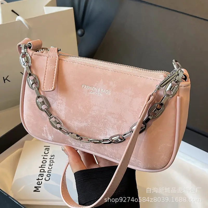 Black Chain Shoulder Bag for Women 2026 - Image 6
