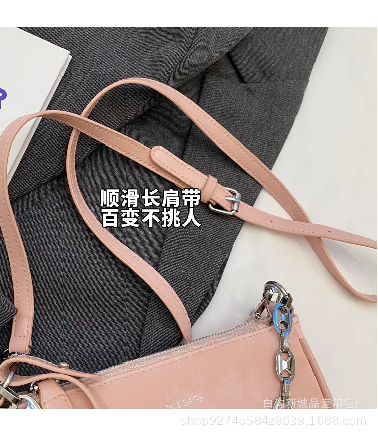 Black Chain Shoulder Bag for Women 2026 — feature 4