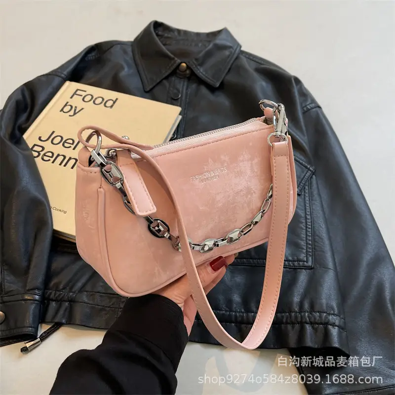 Black Chain Shoulder Bag for Women 2026 - Image 2