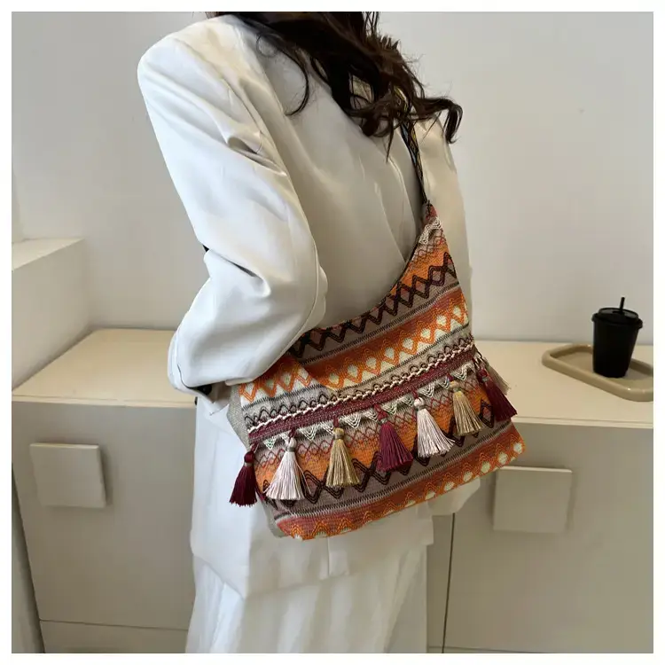 Tassel Artistic Korean Tote Bag Large Capacity — feature 12