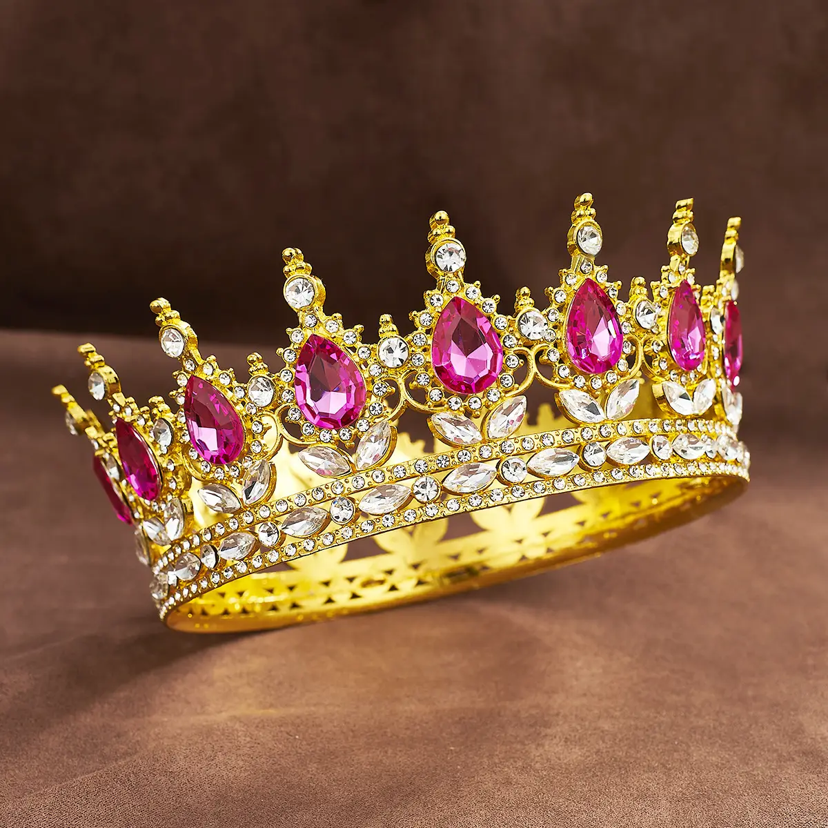 European Baroque Full Circle Rhinestone Crown Hair Accessory - Image 7