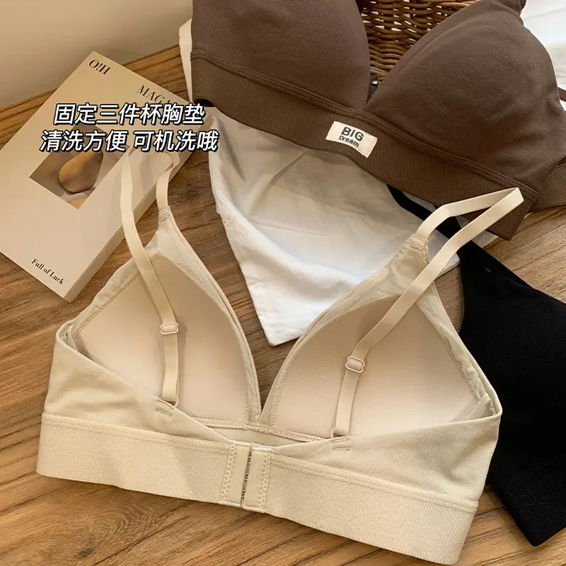 French-Style Triangle Cup Bra for Women with Large Busts, Makes the Bust Look Smaller, No Empty Cup, Popular Sexy Wireless Bra, 2026 New Model