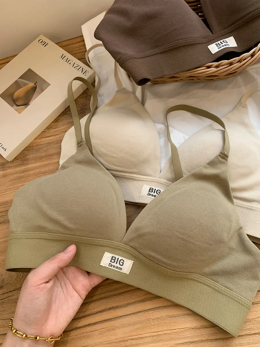 French-Style Triangle Cup Bra for Women with Large Busts, Makes the Bust Look Smaller, No Empty Cup, Popular Sexy Wireless Bra, 2026 New Model — feature 10