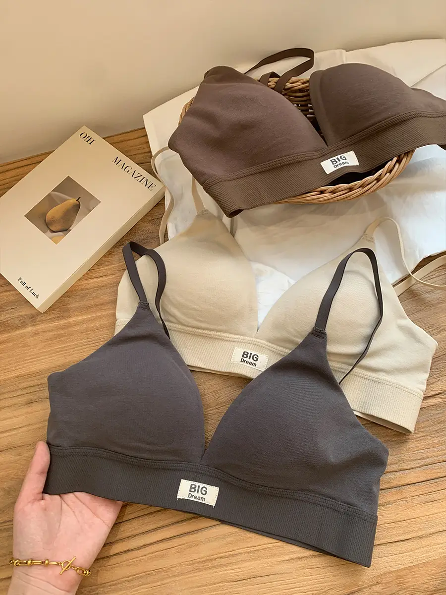 French-Style Triangle Cup Bra for Women with Large Busts, Makes the Bust Look Smaller, No Empty Cup, Popular Sexy Wireless Bra, 2026 New Model — feature 9