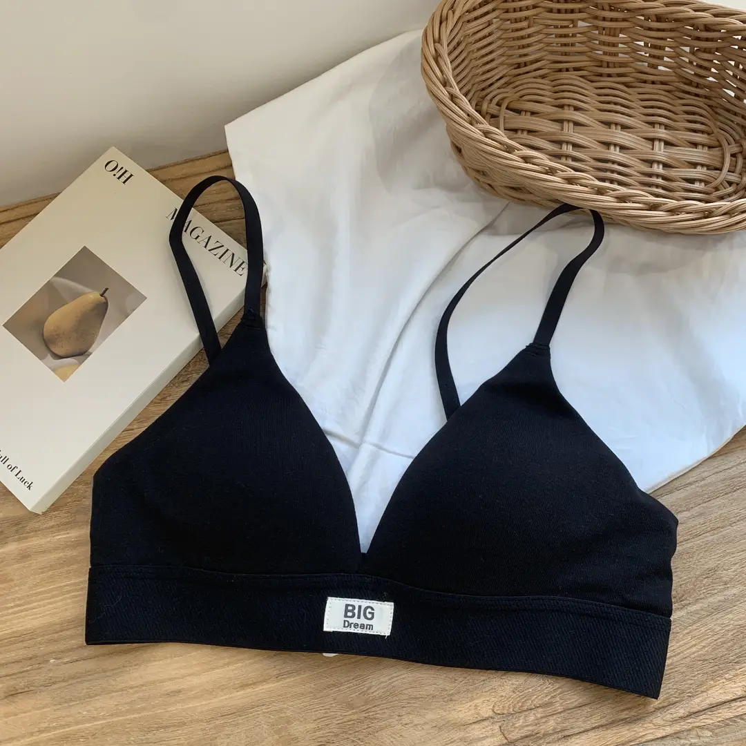 French-Style Triangle Cup Bra for Women with Large Busts, Makes the Bust Look Smaller, No Empty Cup, Popular Sexy Wireless Bra, 2026 New Model