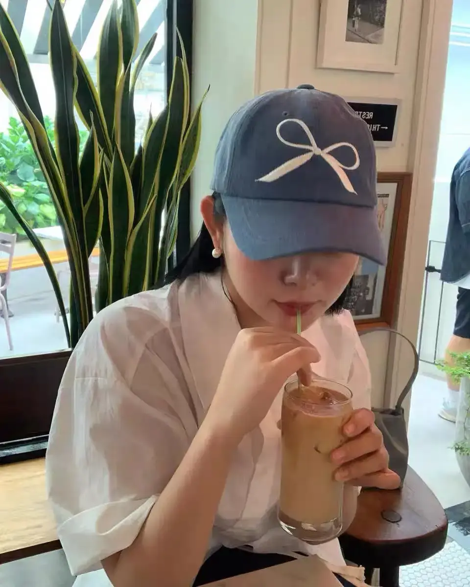 Blue Bow Baseball Cap for Men Women Casual Sun Hat — feature 3