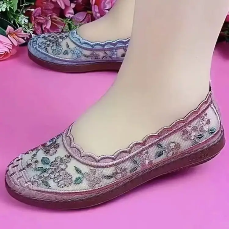 Summer breathable old Beijing cloth shoes mesh casual shoes non-slip flower hollow flat middle-aged and elderly mother soft sole shoes — feature 3