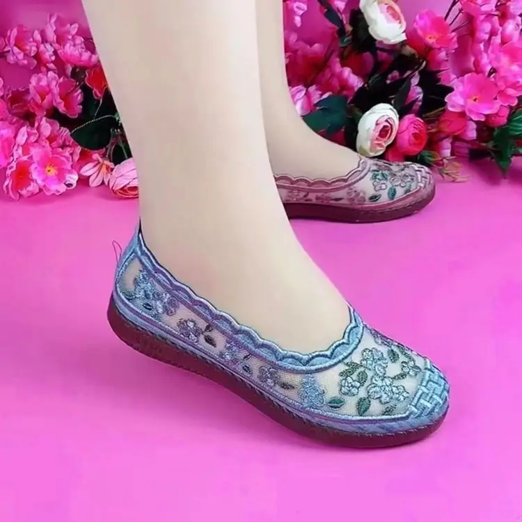Summer breathable old Beijing cloth shoes mesh casual shoes non-slip flower hollow flat middle-aged and elderly mother soft sole shoes — feature 7