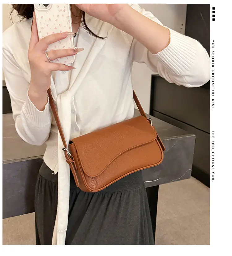 Elegant White French Texture Shoulder Bag — feature 2