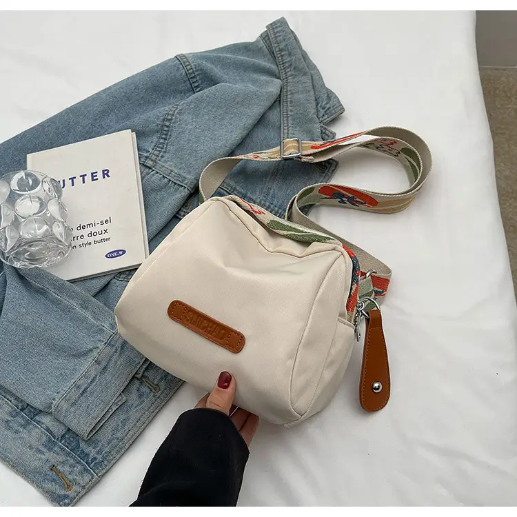 Women's Crossbody Bag Canvas Spring 2026 — feature 29
