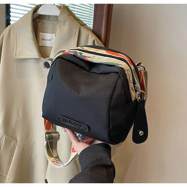 Women's Crossbody Bag Canvas Spring 2026 — feature 37