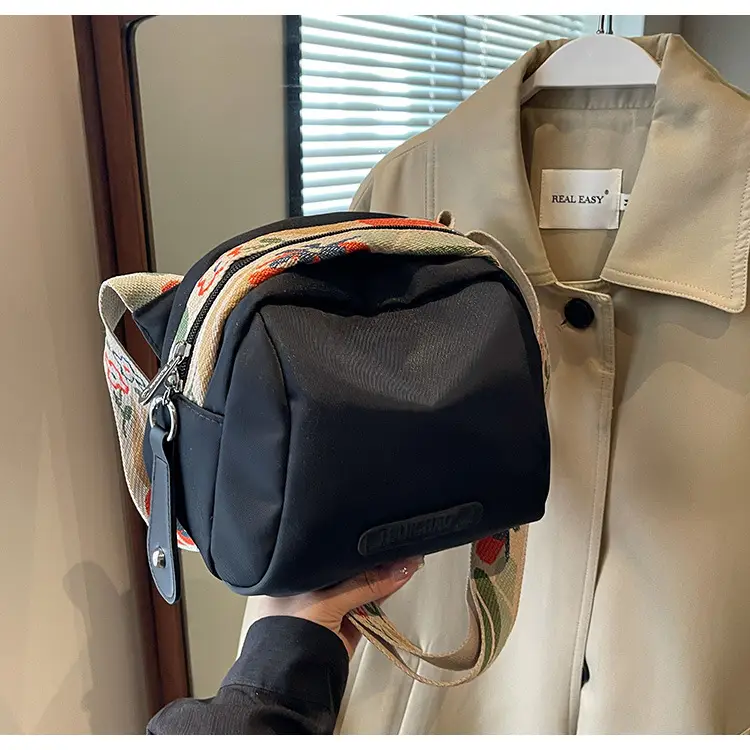 Women's Crossbody Bag Canvas Spring 2026 — feature 38
