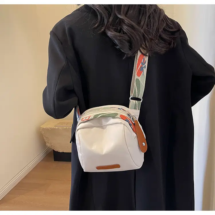 Women's Crossbody Bag Canvas Spring 2026 — feature 45