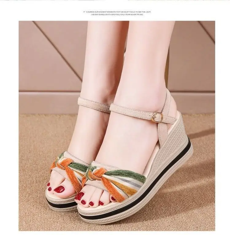 Wedge leather sandals for women 2024 Summer new all-match buckle high heel platform increased casual outdoor slippers — feature 7